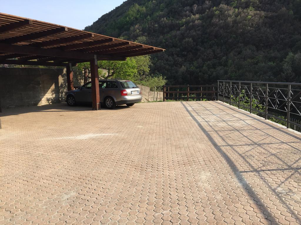 Gli Agrumi Giustenice Bagian luar foto