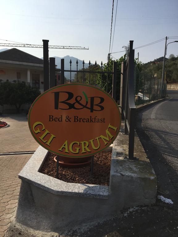 Gli Agrumi Giustenice Bagian luar foto